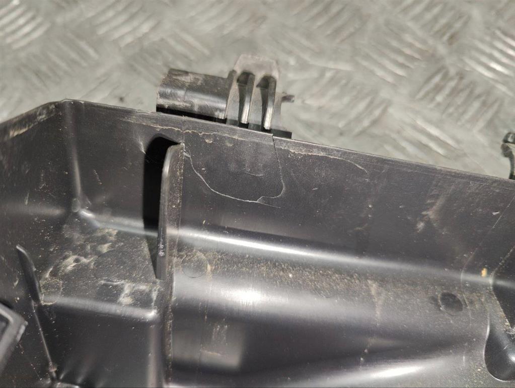 Короб предохранителей