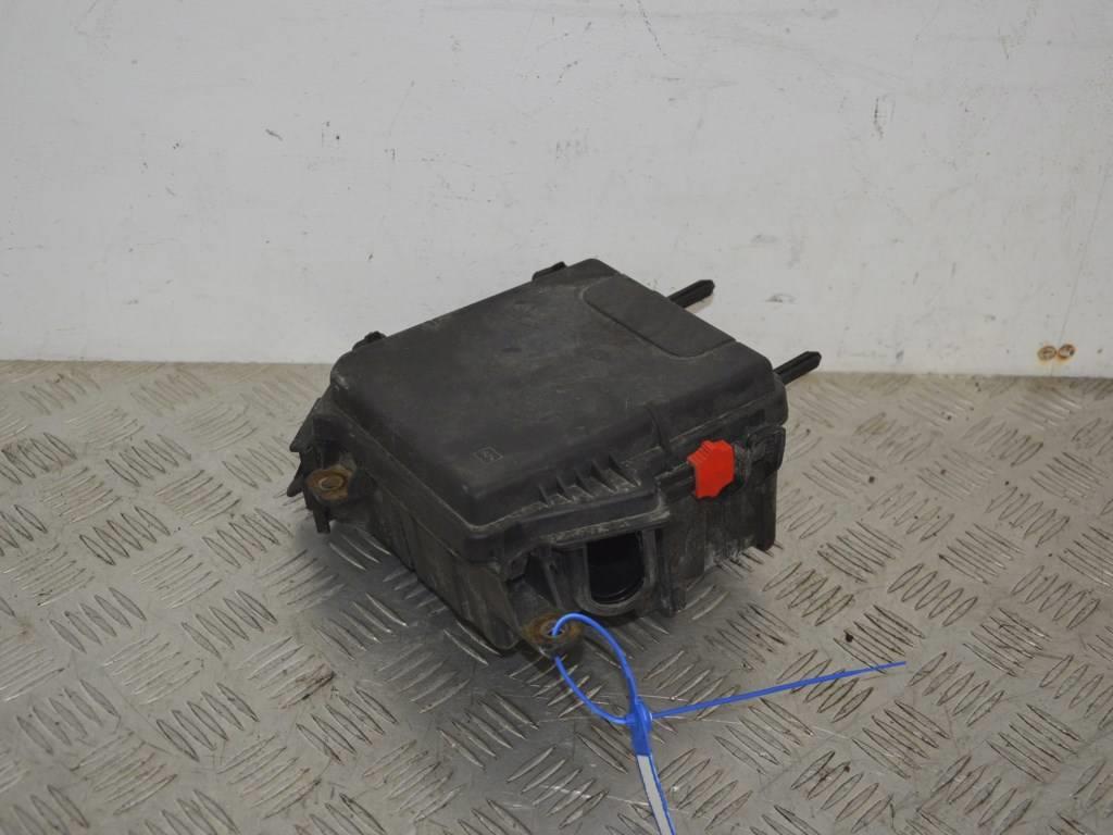 Короб предохранителей