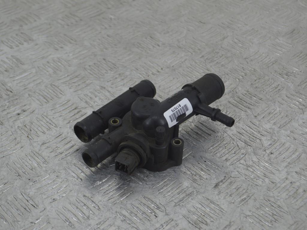 Корпус термостата Renault Laguna 2 (2001-2007) 8200074346
