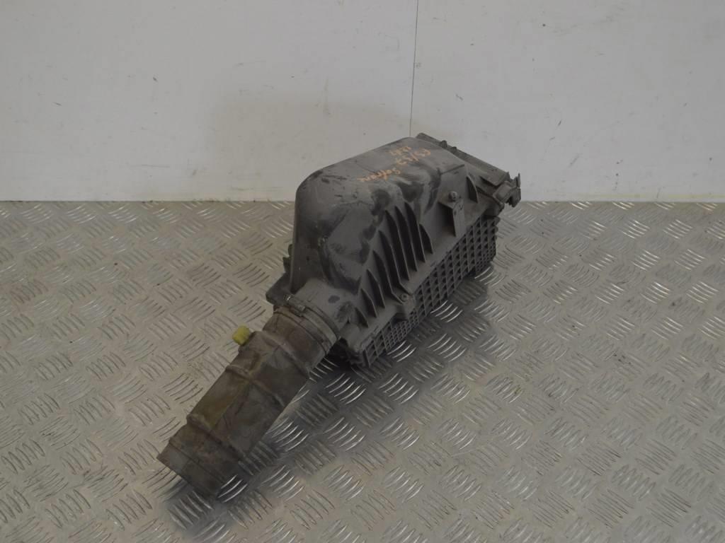 Корпус воздушного фильтра Renault Safrane (1992-2000) 7700866843, 7700868715