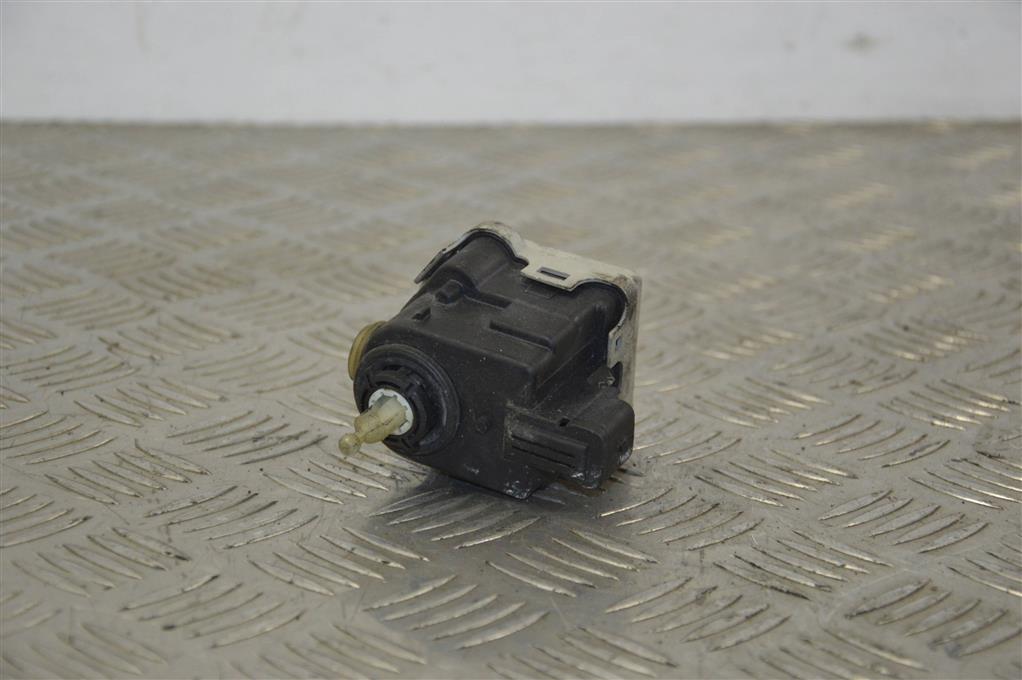 Корректор фар Renault Scenic 2 (2003-2009) 8200277945