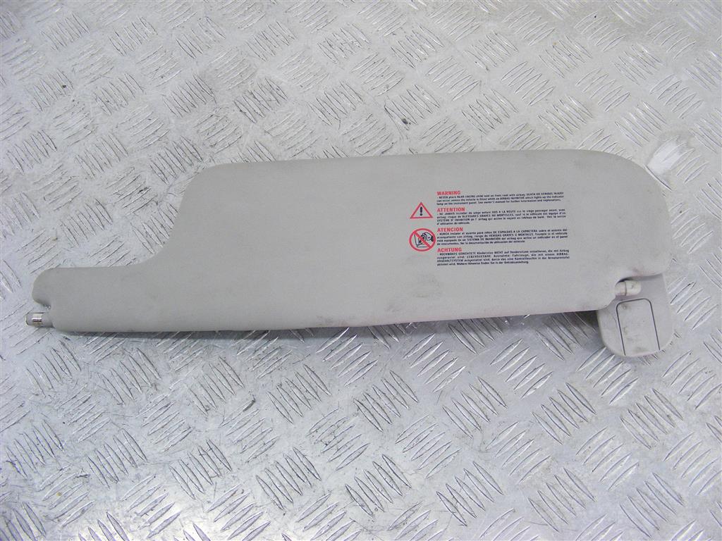 Козырек солнцезащитный