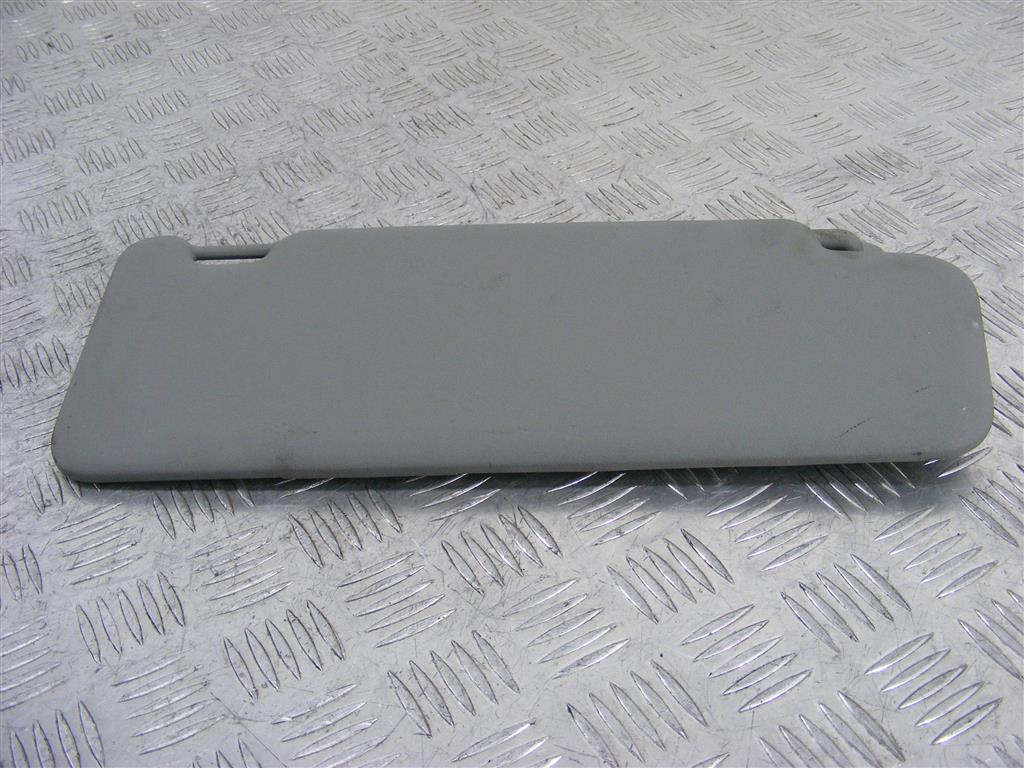 Козырек солнцезащитный