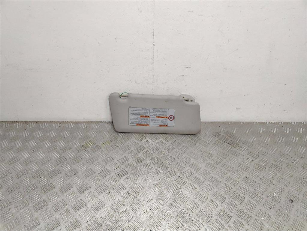 Козырек солнцезащитный