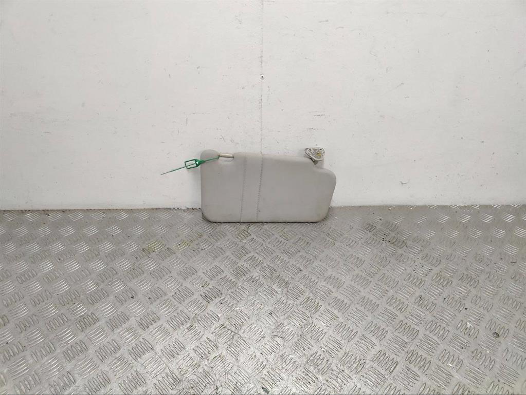 Козырек солнцезащитный