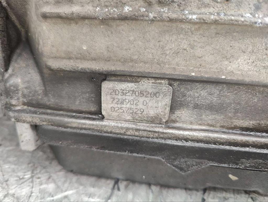 КПП автоматическая (АКПП)