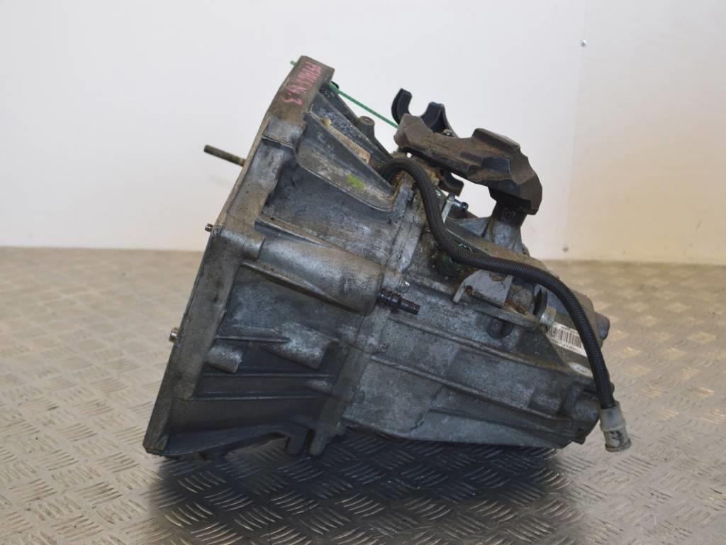 КПП механическая (МКПП) Renault Megane 3 (2008-2019) TL4A040