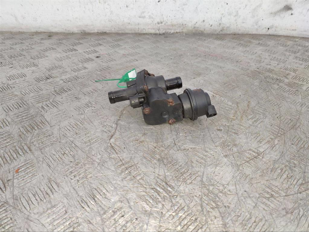 Кран отопителя (печки)