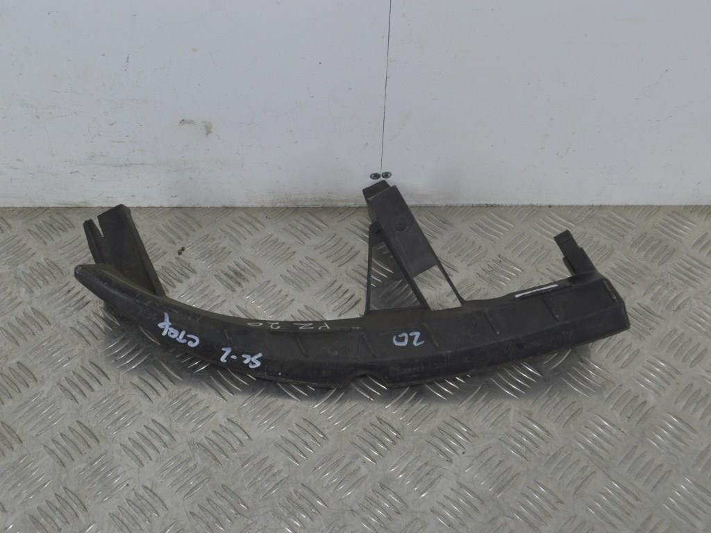 Крепление фары правой