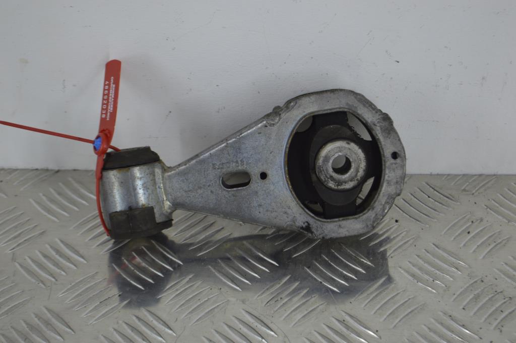 Кронштейн двигателя Renault Megane 3 (2008-2019) 113560012R