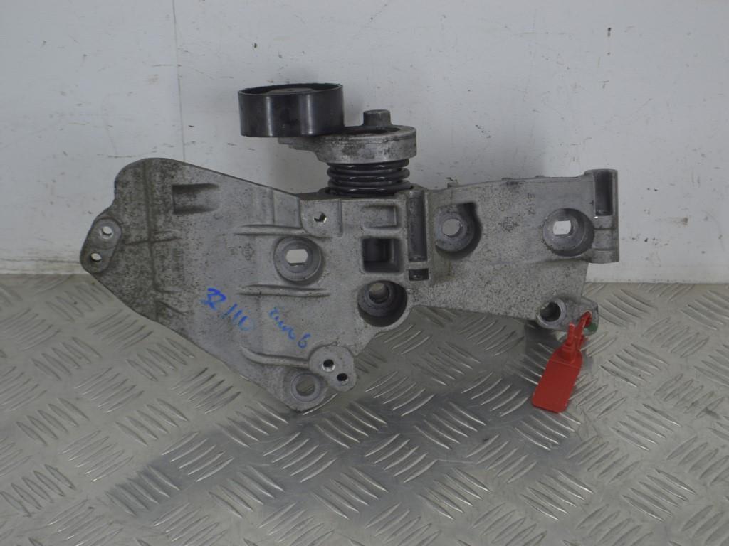 Кронштейн генератора Renault Scenic 3 (2008-2015) 8200669494