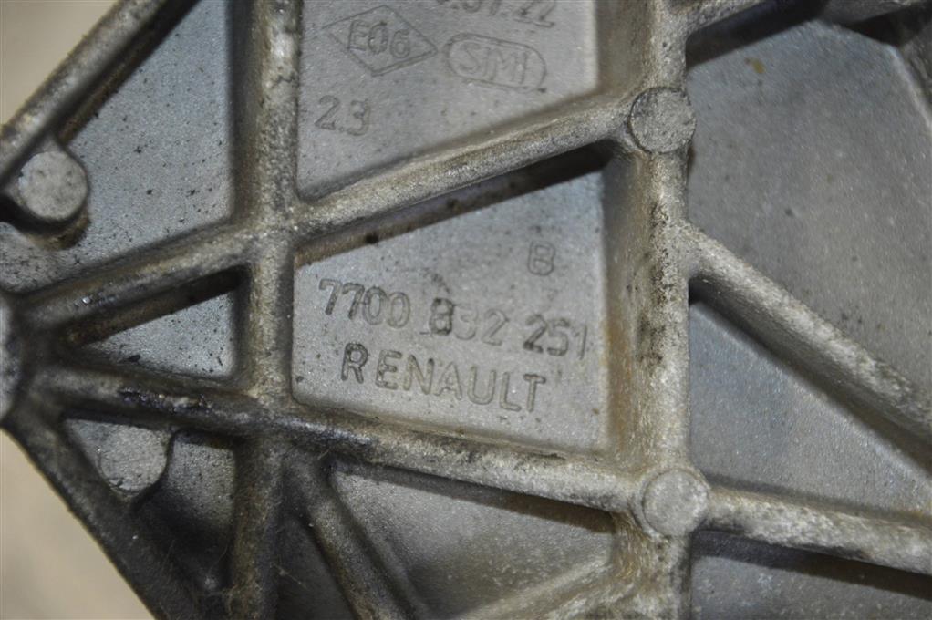 Кронштейн КПП