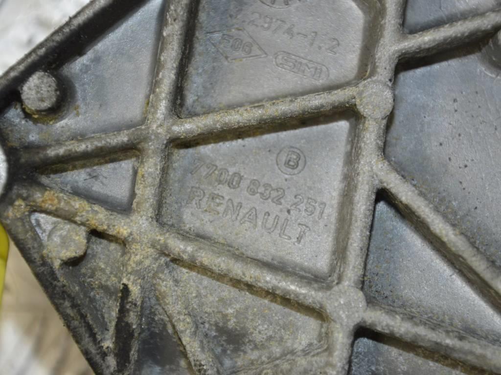 Кронштейн КПП