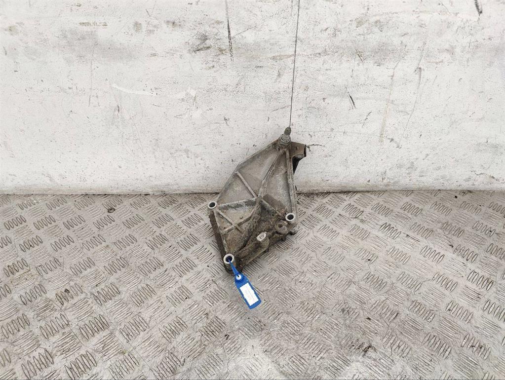 Кронштейн КПП