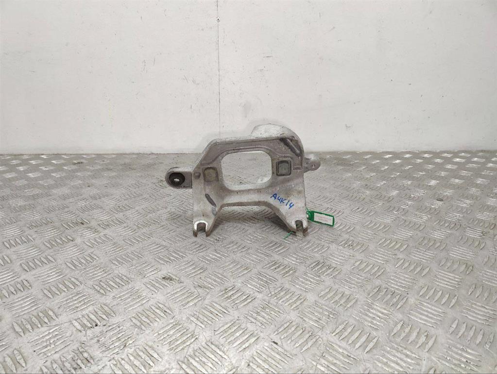 Кронштейн КПП