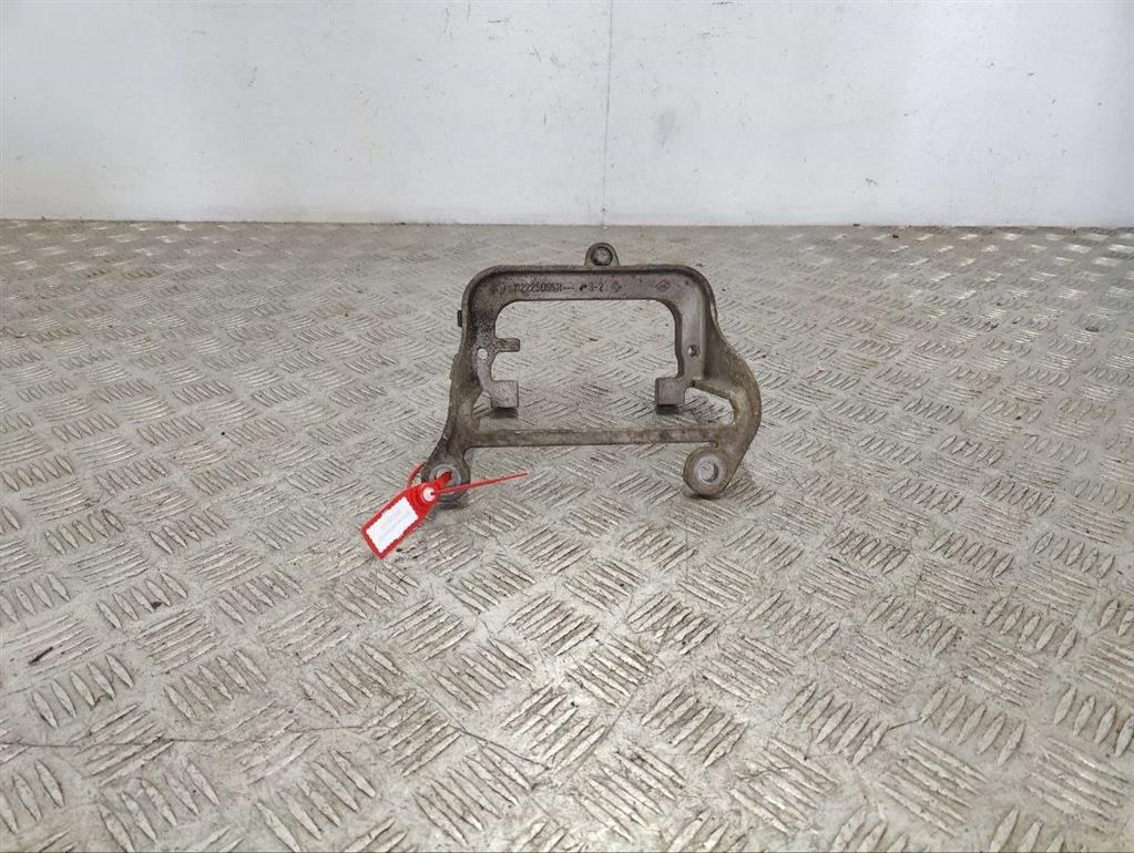 Кронштейн КПП