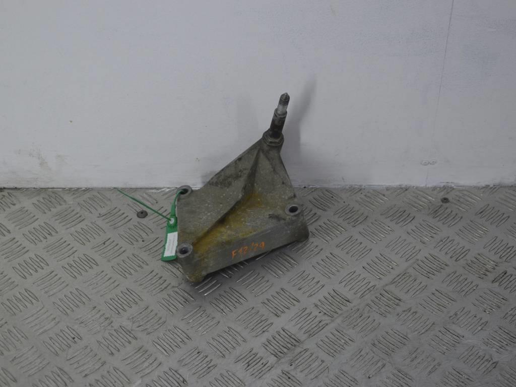 Кронштейн КПП