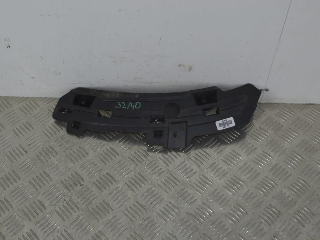 Кронштейн крепления бампера переднего Renault Grand Scenic 3 (2009-2016) 620348807R