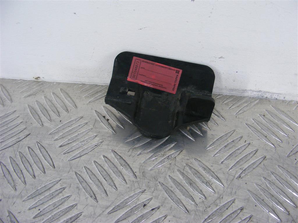 Кронштейн крепления бампера переднего Renault Laguna 2 (2001-2007) 8200012580