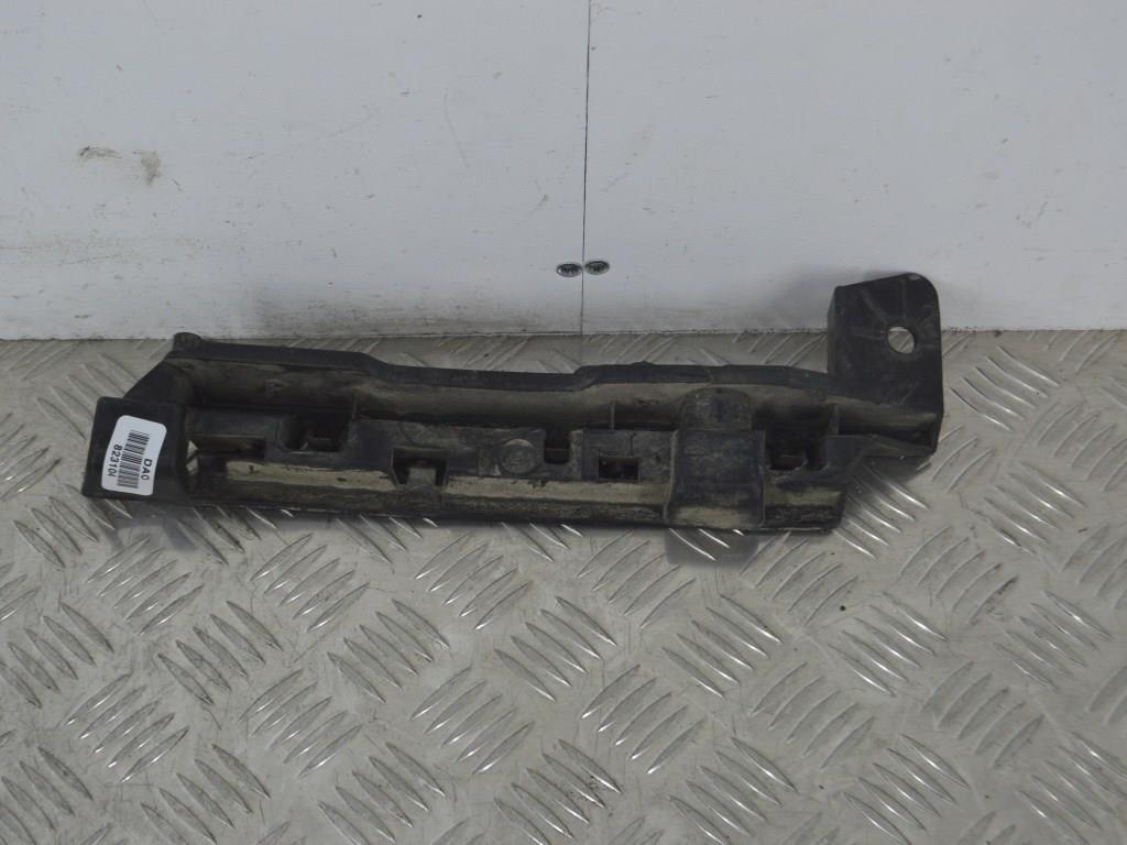 Кронштейн крепления бампера переднего Renault Laguna 3 (2007-2015) 622200006R