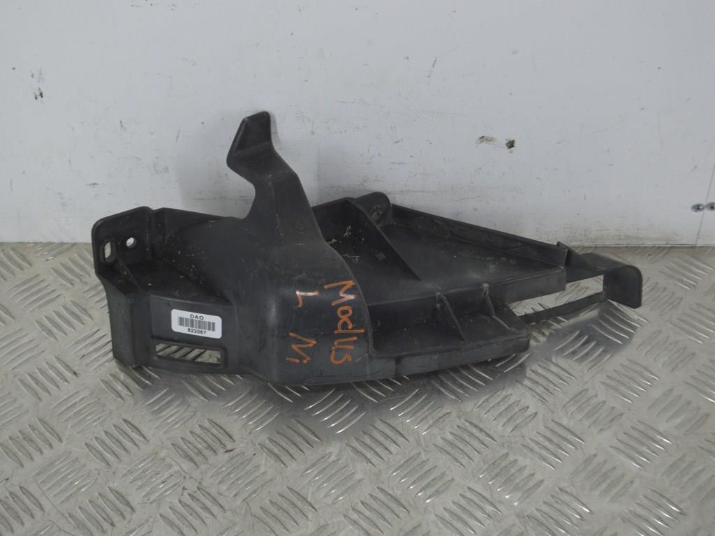 Кронштейн крепления бампера заднего