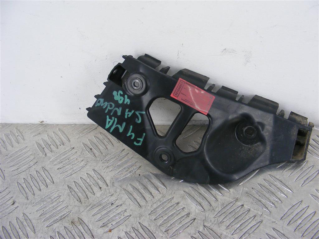 Кронштейн крепления бампера заднего Renault Sandero 1 (2009-2014) 8200735448