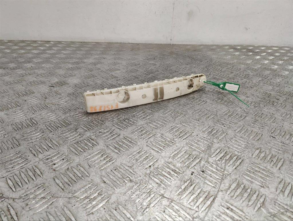 Кронштейн крепления бампера заднего