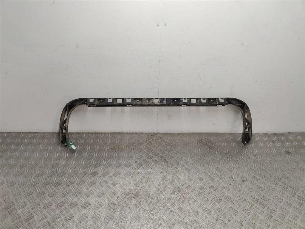 Кронштейн крепления бампера заднего