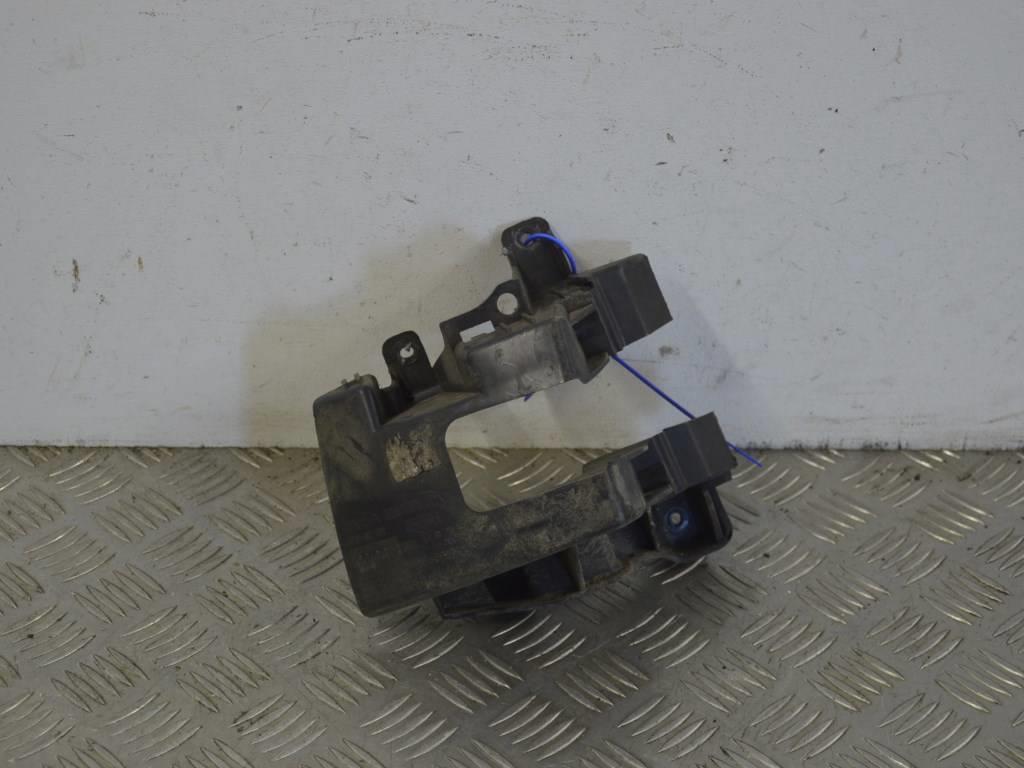 Кронштейн крепления бампера заднего