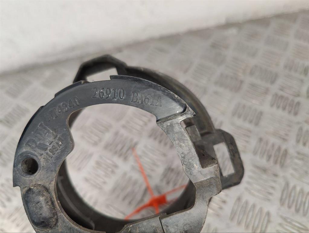 Кронштейн крепления фары противотуманной левой