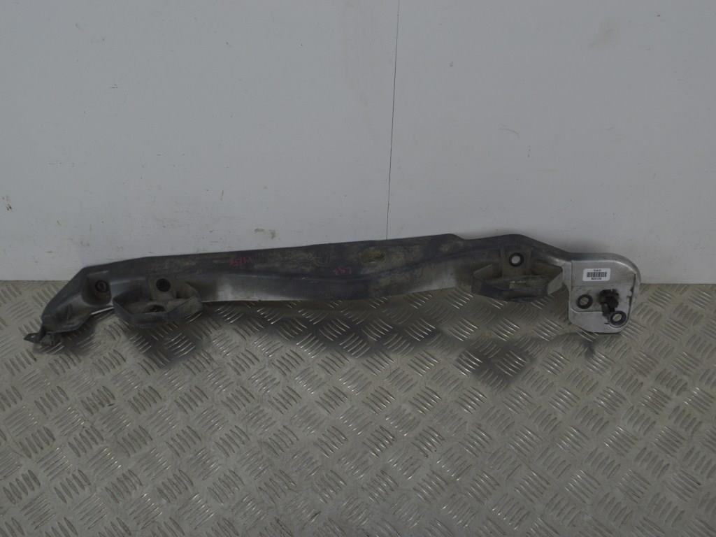 Кронштейн крепления крыла переднего левого Renault Laguna 3 (2007-2015) 631220001R, 901270001R