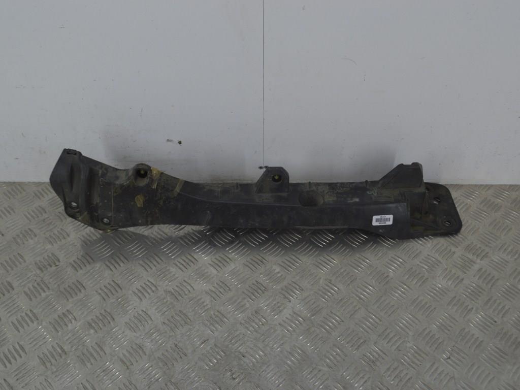 Кронштейн крепления крыла переднего правого Renault Clio 3 (2005-2012) 8200314931