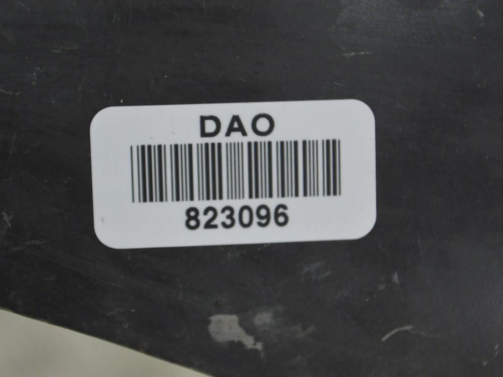 Кронштейн крепления крыла переднего правого Renault Clio 3 (2005-2012) 8200314931