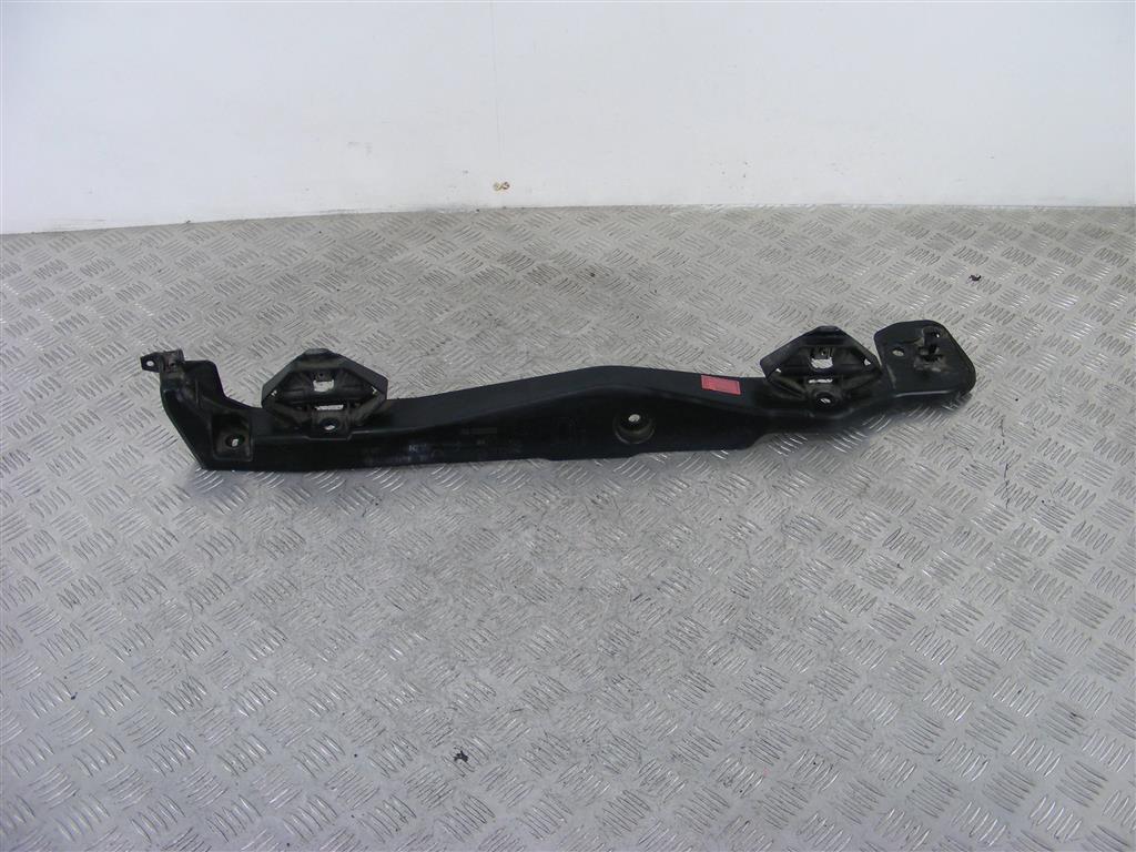 Кронштейн крепления крыла переднего правого Renault Laguna 3 (2007-2015)