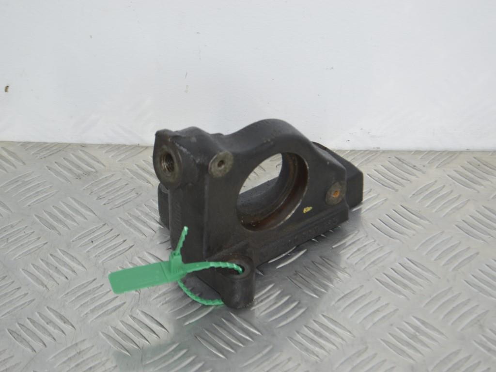 Кронштейн полуоси Renault Espace 3 (1996-2002) 8200021443