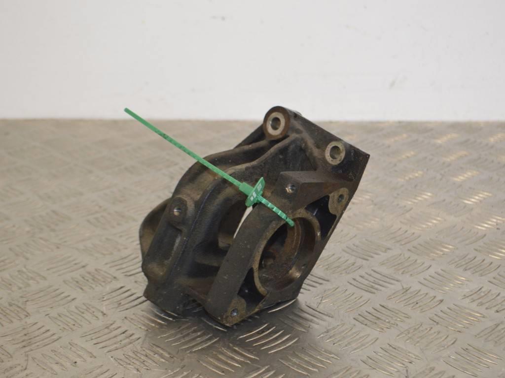 Кронштейн полуоси Renault Trafic 2 (2006-2015) 8200049238