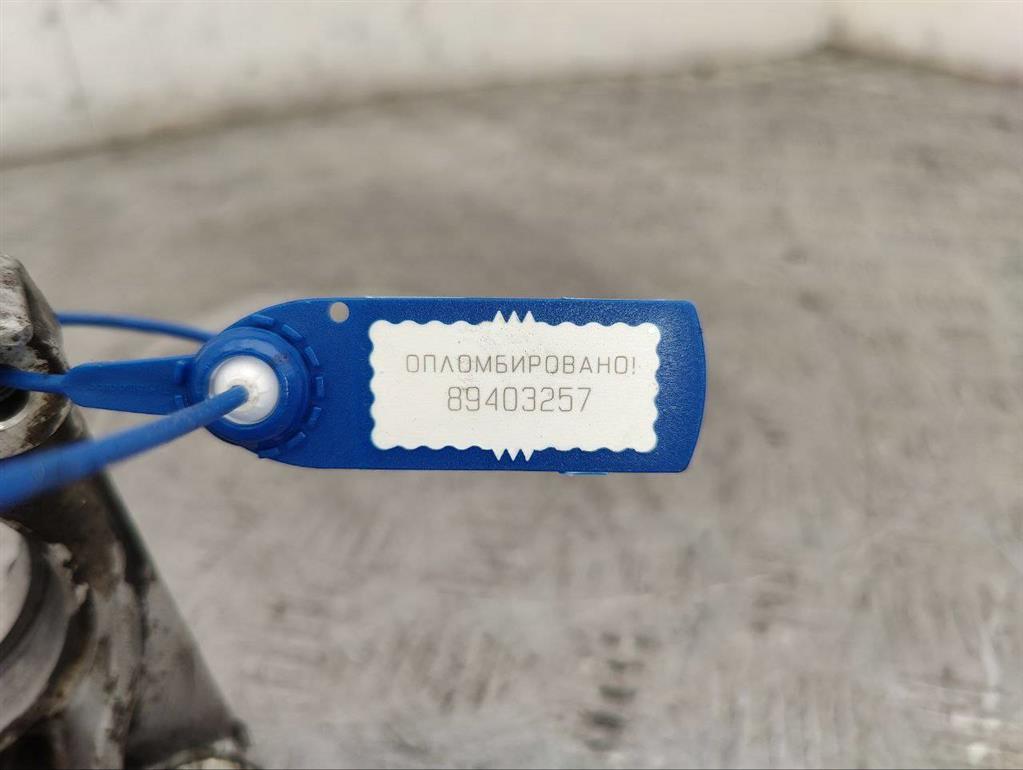 Кронштейн полуоси