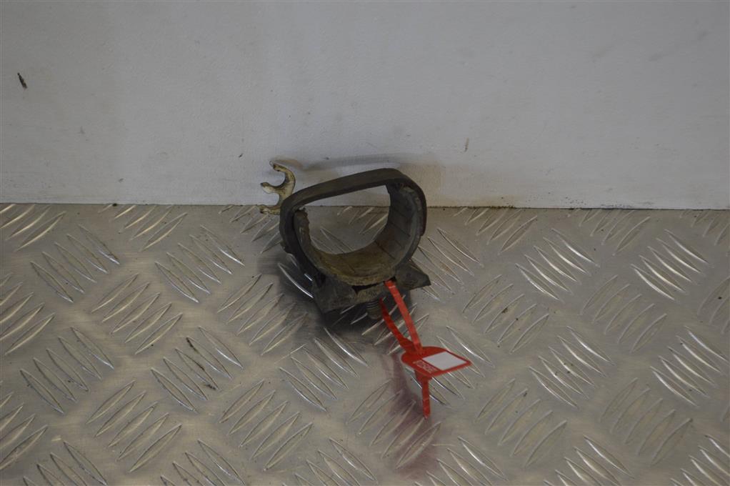 Кронштейн Renault Megane 1 (1996-2002) 7700428589