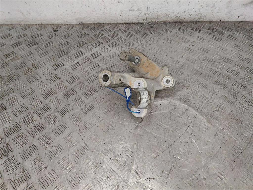 Кронштейн стабилизатора