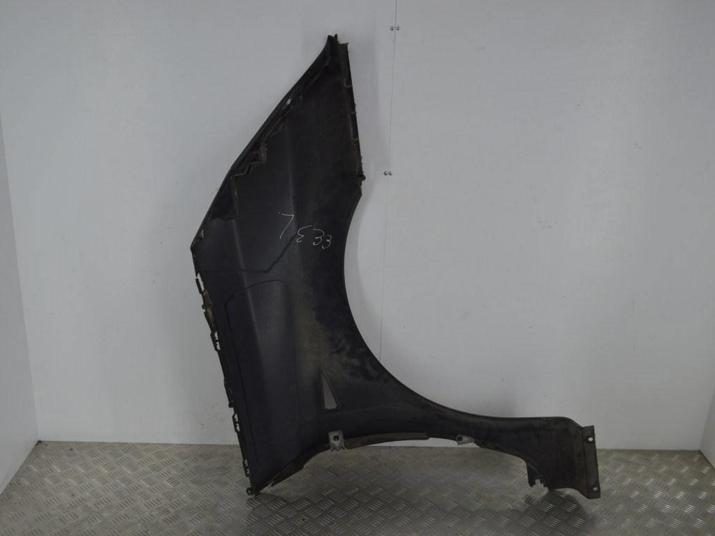 Крыло переднее левое