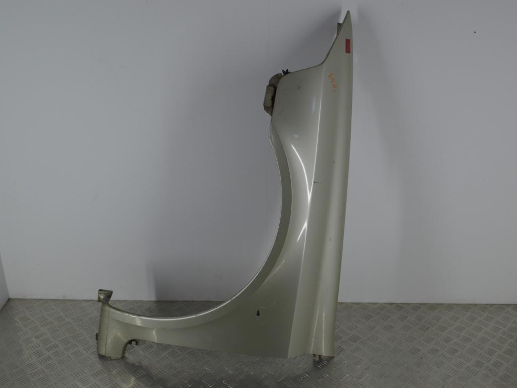 Крыло переднее левое Renault Laguna 2 (2001-2007) 8200129520