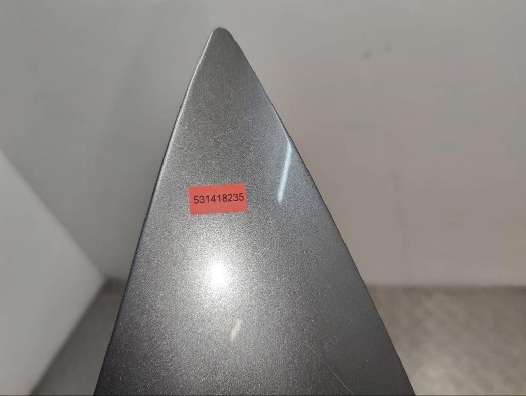 Крыло переднее левое