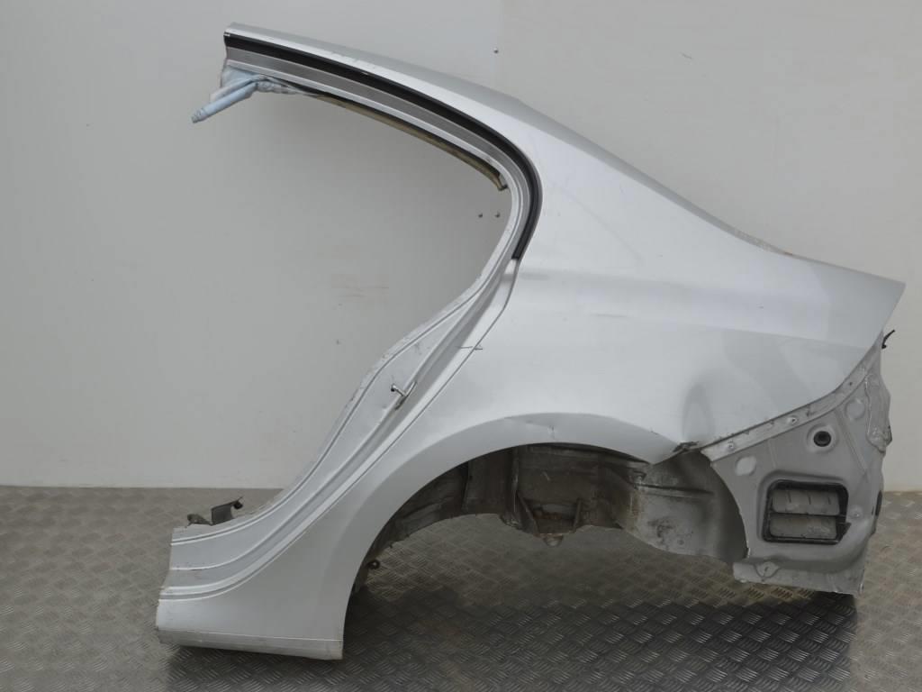 Крыло заднее левое Renault Laguna 3 (2007-2015)