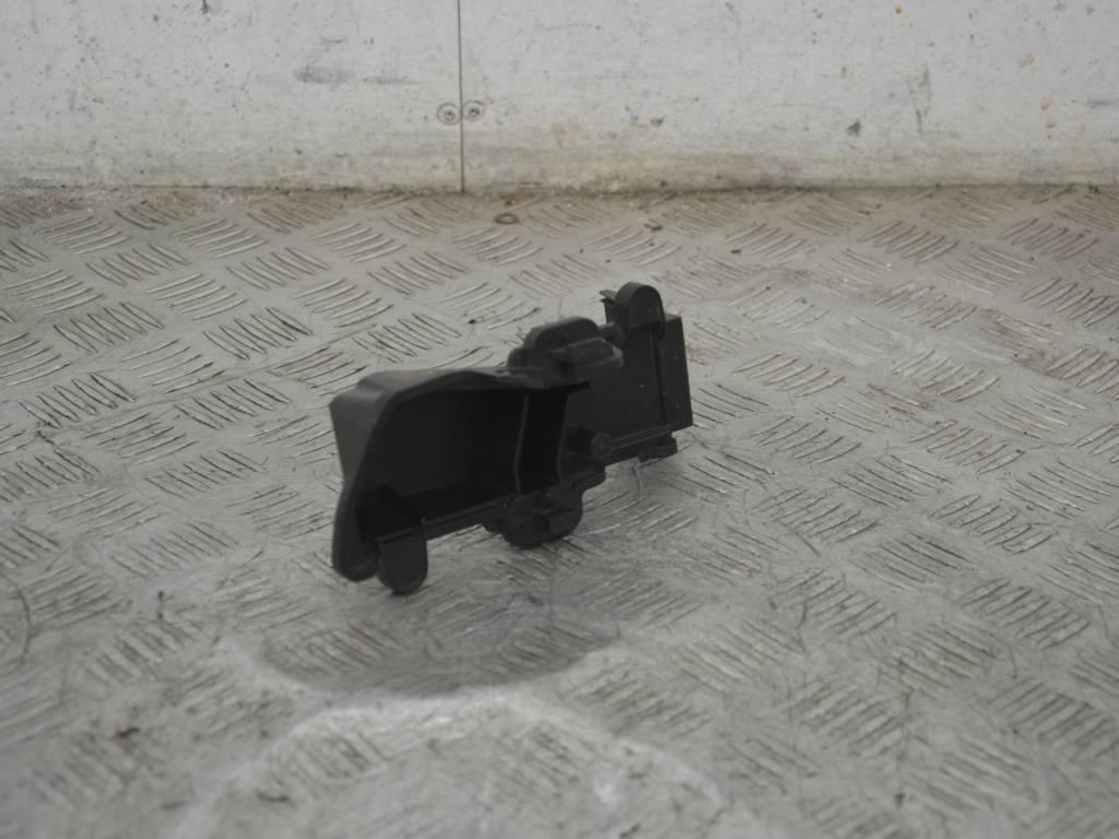 Крышка корпуса салонного фильтра