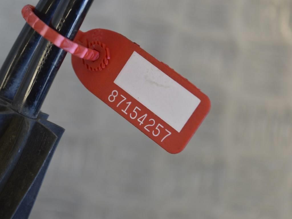 Кулиса Renault Scenic 3 (2008-2015) 8201021402