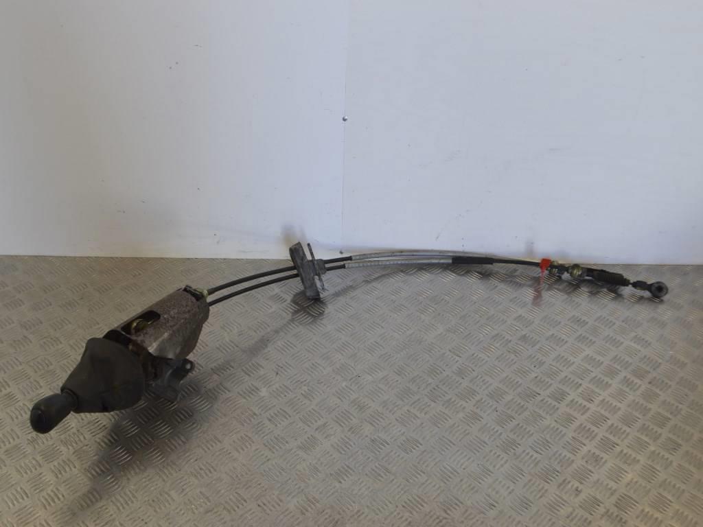 Кулиса Renault Trafic 2 (2001-2006)