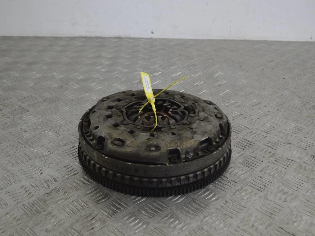 Маховик Renault Laguna 2 (2001-2007) 8200416685