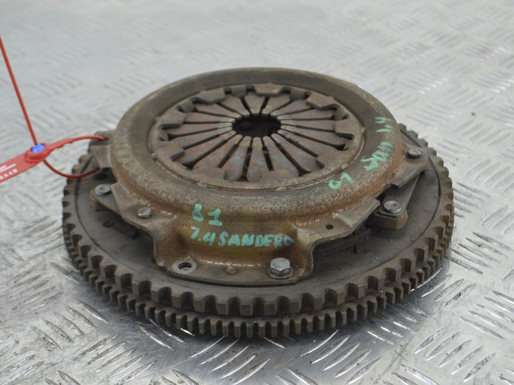 Маховик Renault Sandero 1 (2009-2014)