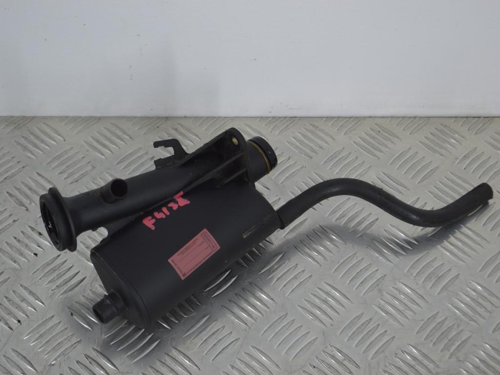 Маслоотделитель (сапун) Renault Laguna 1 (1993-2001) 8200082486