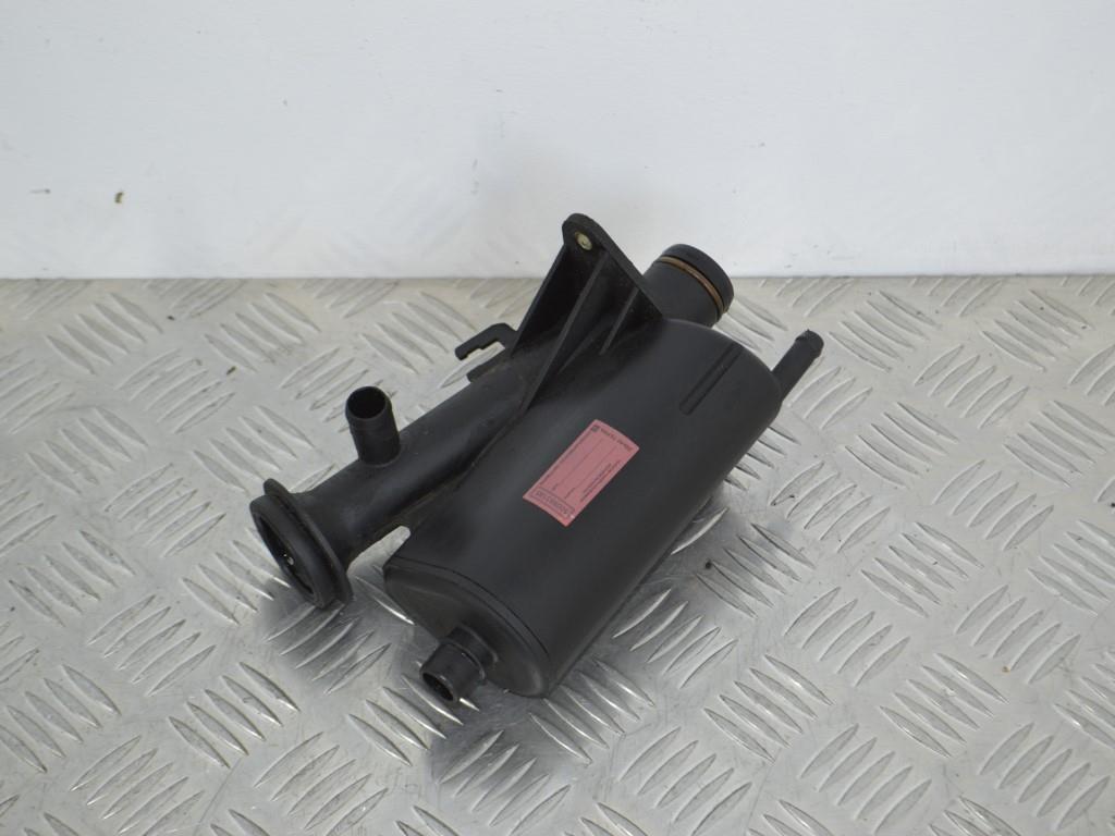 Маслоотделитель (сапун) Renault Scenic 1 (1996-2003) 7700115060